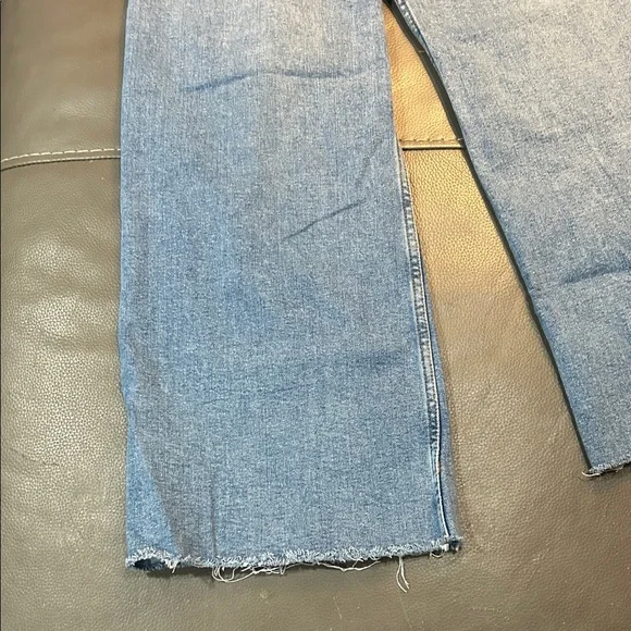 Zara Wide-Leg High Waist Blue Jeans, size 4, NWOT - Picture 3 of 5